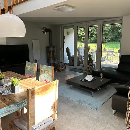 Komfortables 80qm Unweit Vom In - Frankenwald - Bad Steben - Hof Saale Nyaraló Lichtenberg